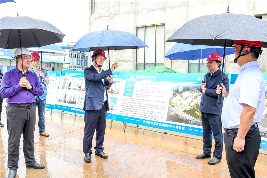 許忠建調(diào)研鶴中一體化發(fā)展和城市品質(zhì)提升項(xiàng)目